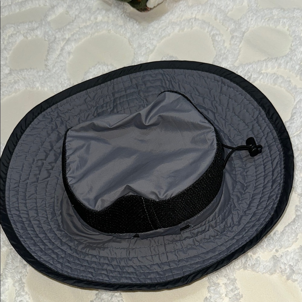 Gray and Black Wide Brim Hat Ladies Medium